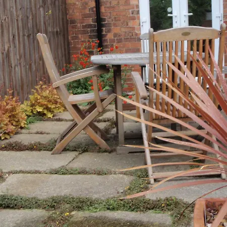 Flo'S Cottage Self-Catering Newark upon Trent Exterior foto